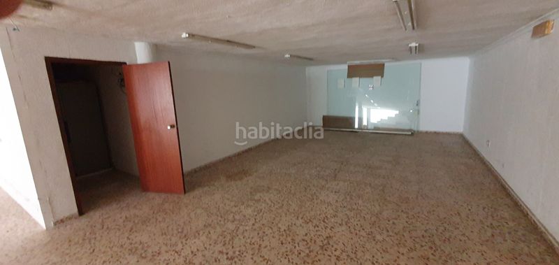 Foto 4f6e99a5-4ee0-481a-8d66-6b645d7b3f09. Locale commerciale in passeig marítim de neptú 85 in Gandia