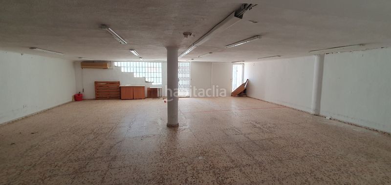 Foto e4f25c86-0e9c-4a55-b68b-4ab3214ab029. Locale commerciale in passeig marítim de neptú 85 in Gandia