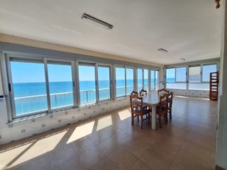 Apartament  Calle juan de juanes 1. Apartamento con cochera en 1 línea de playa de tavernes de la va
