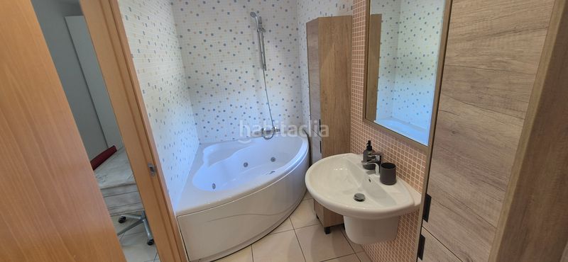Foto 955f6633-d9ce-42eb-b873-d334ba92e86c. Xalet amb calefacció aparcament piscina a Almiserà
