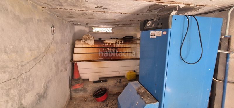 Foto a7a916ce-9573-4996-b66c-28bdb8e1da51. Xalet amb xemeneia calefacció aparcament piscina a Barx