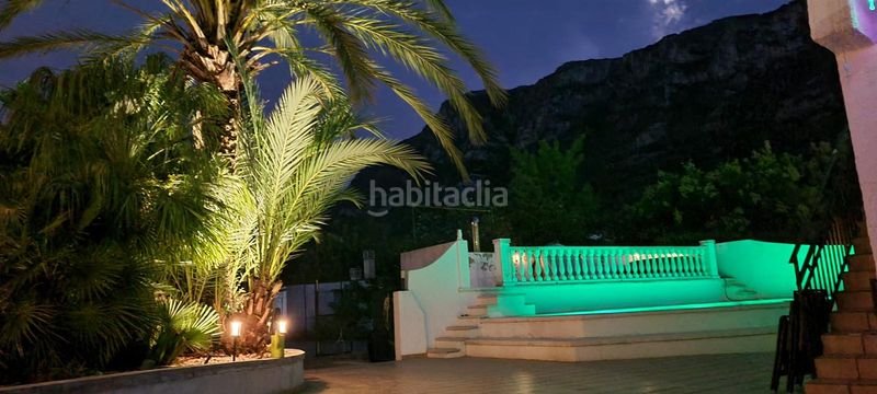 Foto e9bc2e45-2fe8-4a38-ba56-ae80ffe85ded. Xalet amb xemeneia calefacció aparcament piscina a Barx