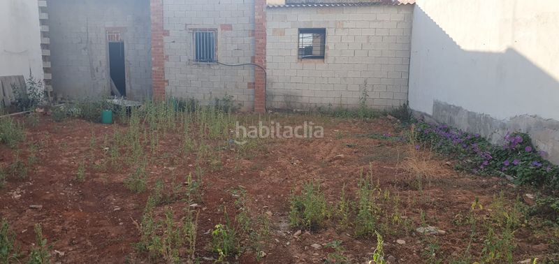 Foto f477385a-10e9-4f59-b2b2-b73314794427. Terreny residencial a Barx