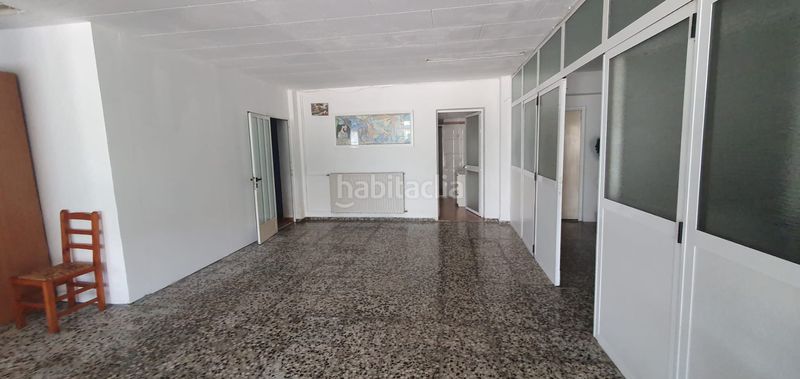 Foto 74485bfe-394e-4fc9-a9f5-14ba6790c546. Edifici a Barx