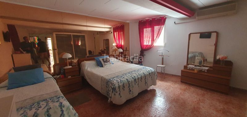 Foto 91b3fbad-e79e-42d1-acef-4a4c1d6a3cd7. Edifici a Barx
