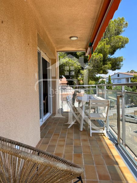 Foto 35f9f836-e0c5-4adf-bab4-70e3a7b6c874. Flat with parking in Roda de Barà