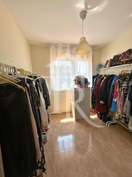 Foto 53e2e695-37ba-44af-a3dd-a0b5c8e5f037. Casa adossada amb aparcament a Roda de Barà