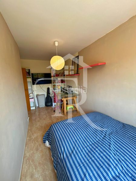 Foto be6e3ba3-baa6-4c6f-81cf-602635ccfb2e. Casa adossada amb aparcament a Roda de Barà