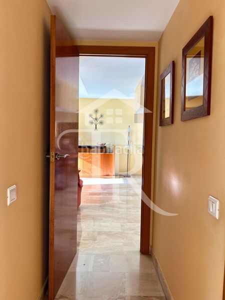 Foto 61a0ac4d-d669-46ca-b12f-74c40177e51b. Àtic amb calefacció aparcament a Zona Nord Rubí