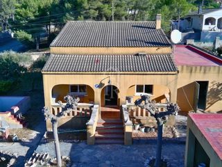 Xalet a Cabra del Camp