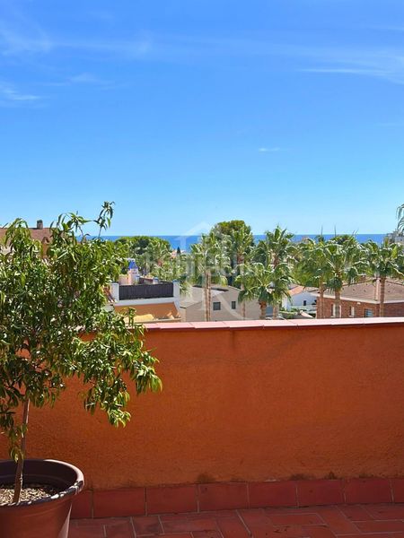 Foto 5ce573c3-68d8-44e1-8c23-6f082de8d403. Duplex avec parking piscine dans Roda de Barà
