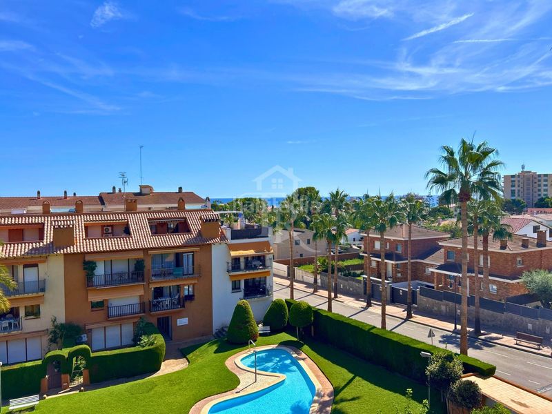 Foto a9de4803-f60b-4353-8400-84891a05a46a. Duplex avec parking piscine dans Roda de Barà