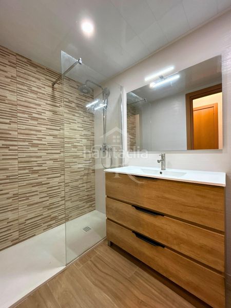 Foto db8f6694-d5f7-49eb-9bc8-6ab9f3ed1415. Duplex avec parking piscine dans Roda de Barà