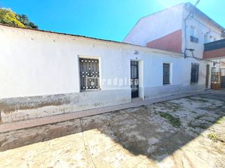 Casa  Molino alfatego. Oportunidad única finca con 3 casas, terreno y múltiples opcione