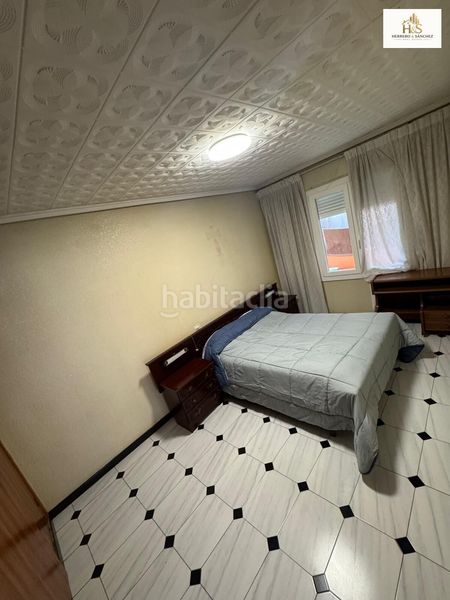Foto d251e295-7fc1-4b67-936c-a1297c895676. Edifici a Novelda