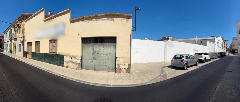 Foto ec775c3e-19d9-4907-8b74-dc4020243a61. Edifici a Novelda