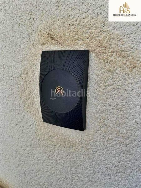 Foto 5c5fcdc9-694f-4b8d-9906-7a8e88d1fc62. Edificio  de apartamentos en venta calle hellín a 50 m de Gran Playa en Santa Pola