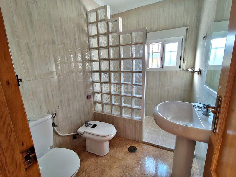 Foto 4712f11a-45ab-4960-b530-48386c4a799c. Casa amb aparcament piscina a Onil