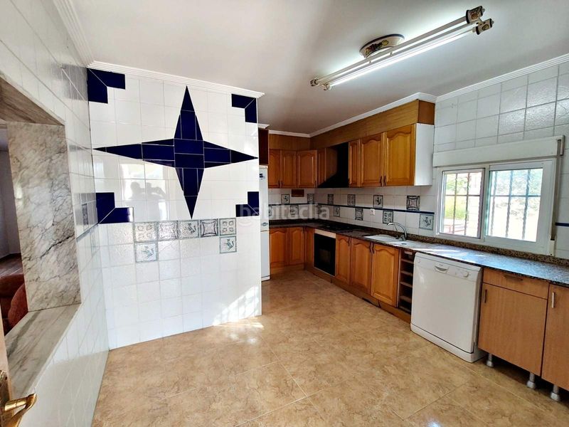 Foto 85a3a536-510e-4942-b9b8-bfb68f3f29d7. Casa amb aparcament piscina a Onil