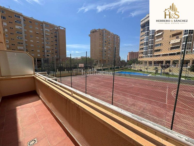 Foto 1550a073-ad3f-4277-b2a8-fb1d98b6a45d. Casa amb calefacció aparcament piscina a San Gabriel Alicante