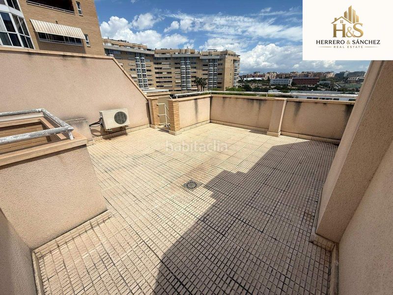 Foto 6a52d826-d352-45ec-9db6-f0555086b2c0. Casa amb calefacció aparcament piscina a San Gabriel Alicante