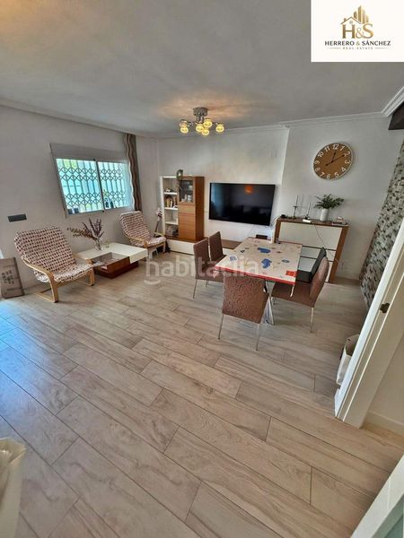Foto 78f61d8f-7490-42bd-aab4-367981ff2743. Casa amb calefacció aparcament piscina a San Gabriel Alicante