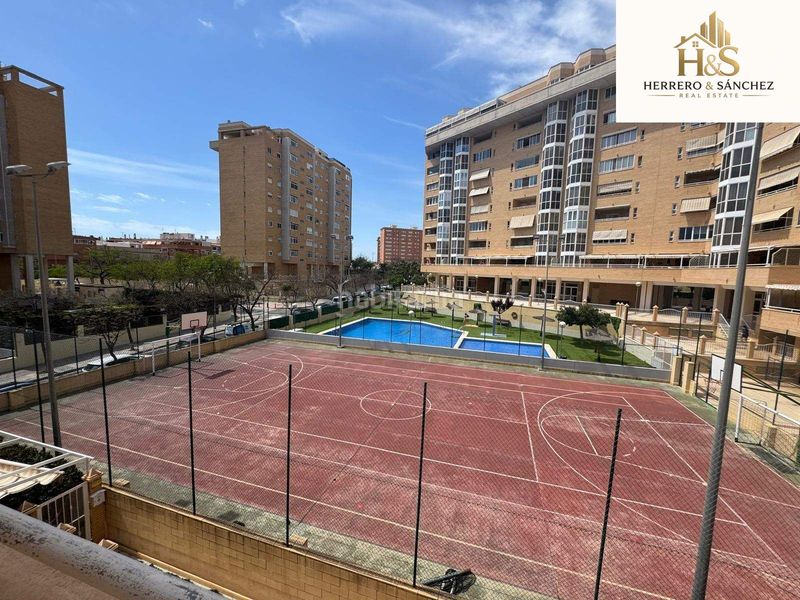 Foto 9cacd665-622b-4386-9c41-ac31499c6561. Casa amb calefacció aparcament piscina a San Gabriel Alicante