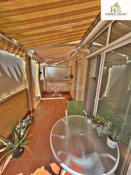 Foto cba9e0b8-e1f0-4a15-8e91-54ad2496412a. Casa amb calefacció aparcament piscina a San Gabriel Alicante