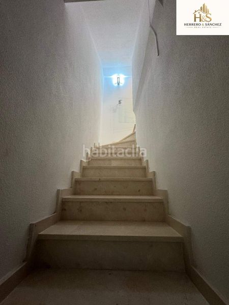 Foto ec657c9f-dc9b-44b0-b504-2e12a2e4eb91. Casa amb calefacció aparcament piscina a San Gabriel Alicante