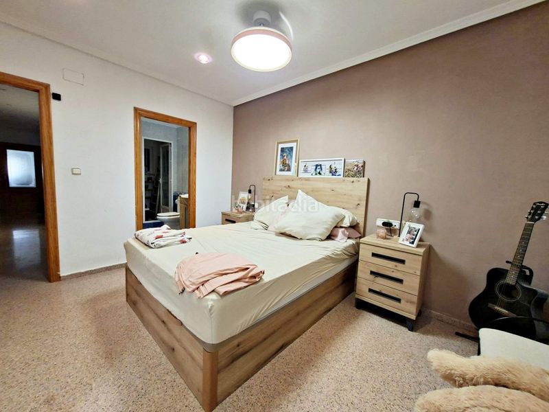 Foto 0fdcbcb7-d4fd-4e5f-be68-b2834f6d3652. Pis a Monforte del Cid