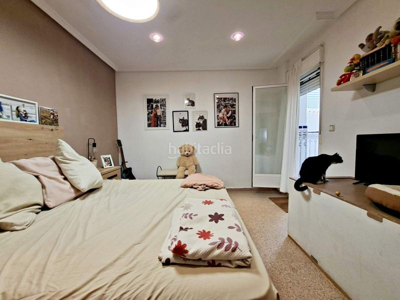 Foto b3d44439-a6e6-4eac-881c-0df8cc8ebb0e. Pis a Monforte del Cid