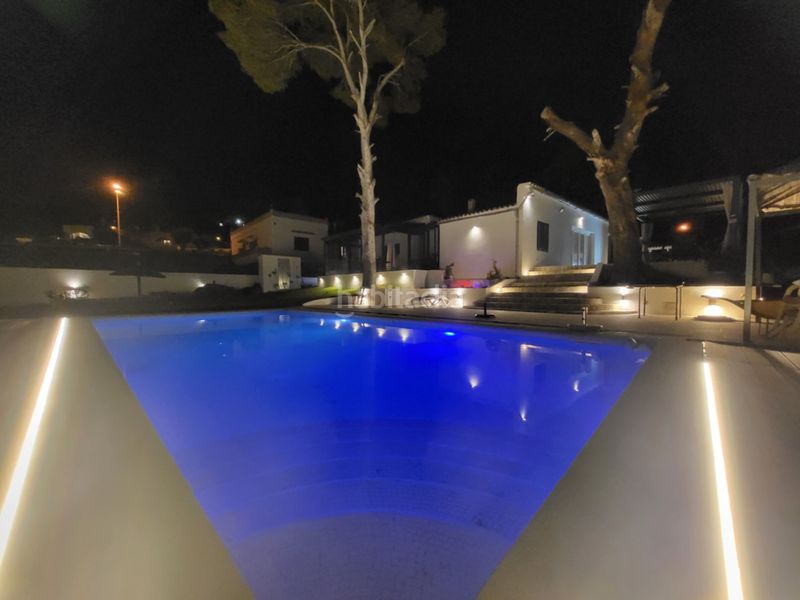 Foto 98f20d37-4fc1-470a-b4d3-85d084d9db1f. Lloguer casa amb xemeneia calefacció aparcament piscina a Calvià