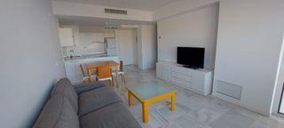 Lloguer Apartament a Avinguda 8 d'agost 37. Apatamento en marina botafoch