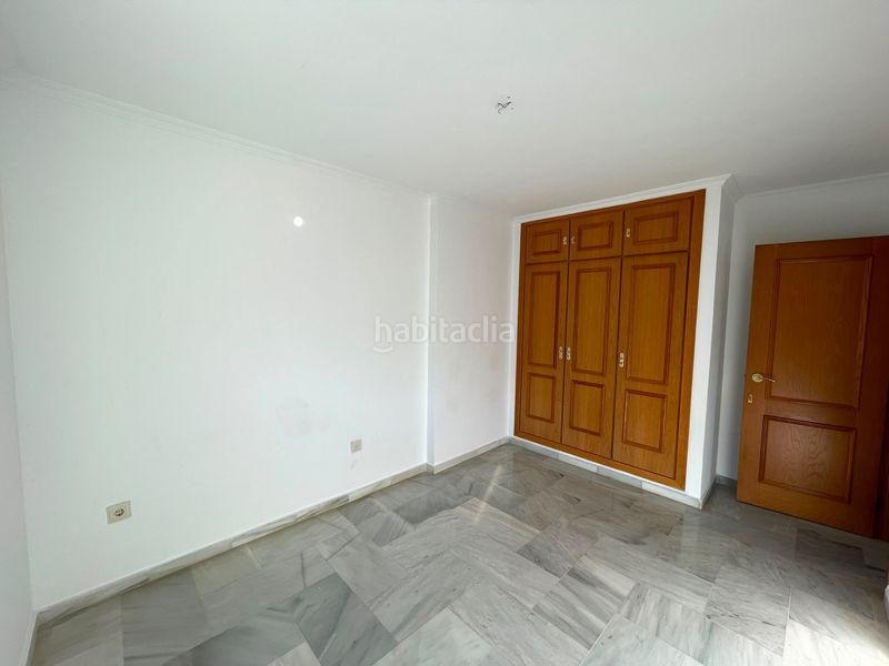 Foto 4fe4237d-5e0b-4f59-a192-5cd30e2cc87b. Affitto appartamento con parcheggio piscina in Limonar Málaga