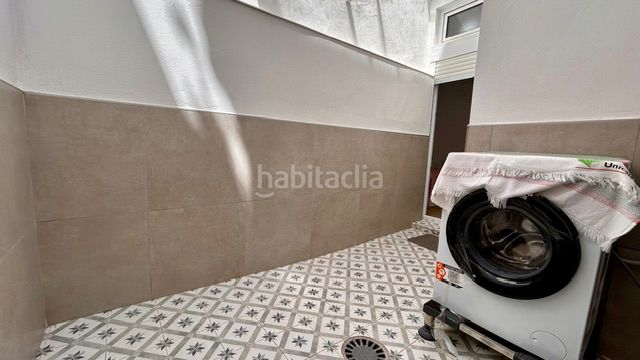 Foto 240ab501-b392-4ffb-a9f8-fbd7a3f0bce6. Location maison avec chauffage dans Parque Ayala - Jardín de la Abadía - Huelín Málaga