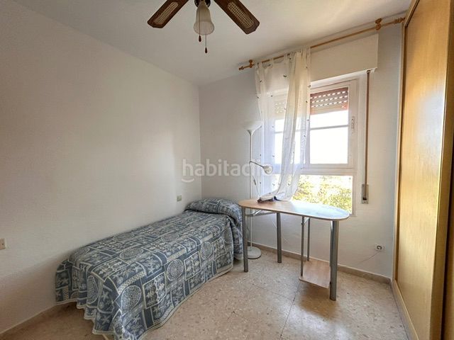 Foto d103e58b-86f0-4cc5-93e1-d8f745edb0c9. Miete etagenwohnung in Parque Ayala - Jardín de la Abadía - Huelín Málaga