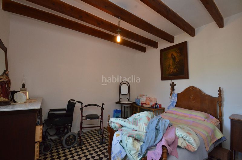 Foto 04546e68-1400-45b3-9101-ae605068f2fd. Casa adossada amb xemeneia calefacció aparcament a Puigpunyent