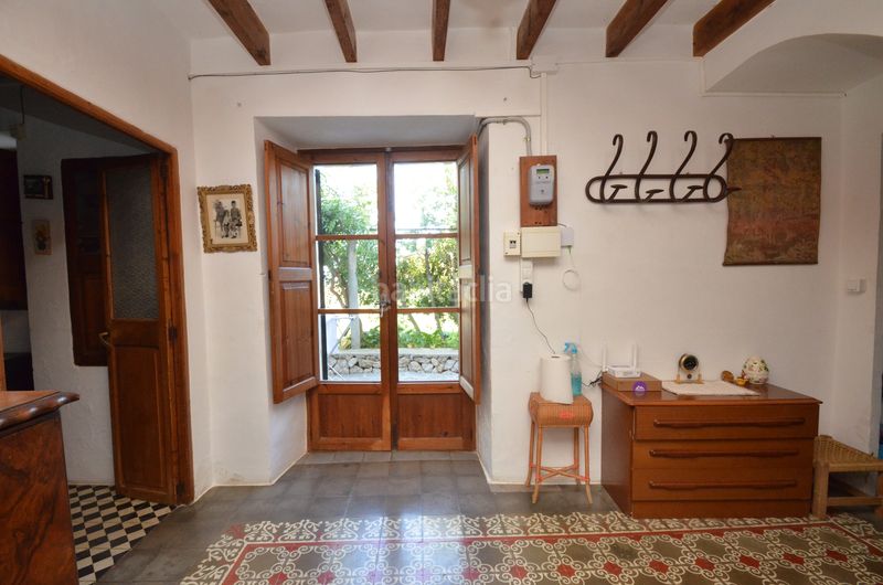 Foto 98b108d1-6cd9-4b4e-8b14-bccf62ccdb16. Casa adossada amb xemeneia calefacció aparcament a Puigpunyent