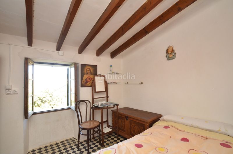 Foto b470053e-fa2d-4c89-b5b1-75393da397a8. Casa adossada amb xemeneia calefacció aparcament a Puigpunyent