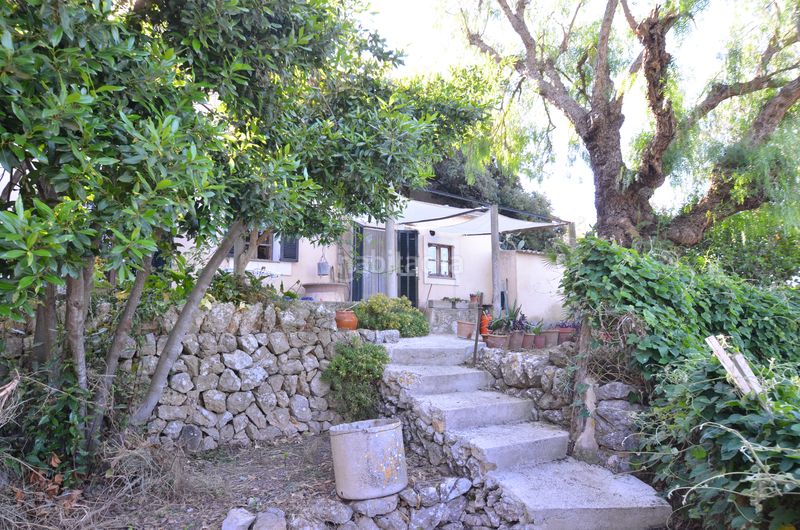 Foto f83966ce-d3cc-4c30-9c9d-fd257676ed8e. Casa adossada amb xemeneia calefacció aparcament a Puigpunyent