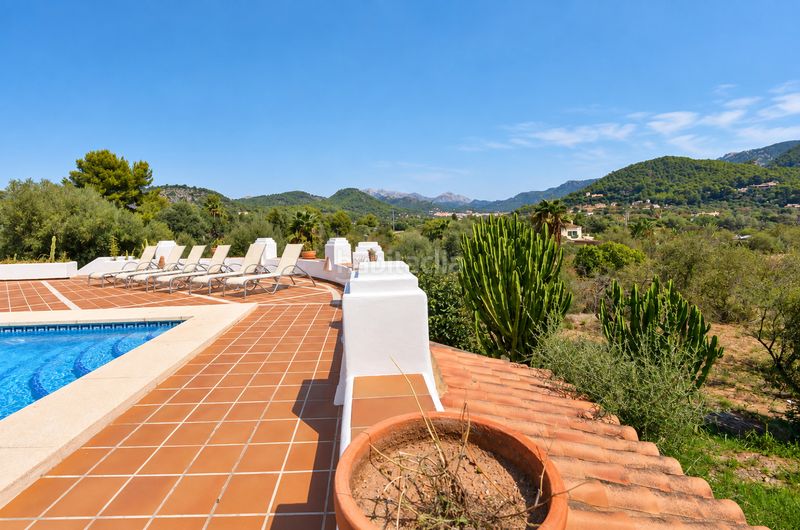 Foto 044212c5-a0f3-4078-9cdd-0d64d3eed4ca. Rent country house with fireplace heating parking pool in Andratx