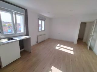 Lloguer Apartament  Calle de las casillas. Apartamento reformado zona bulevar
