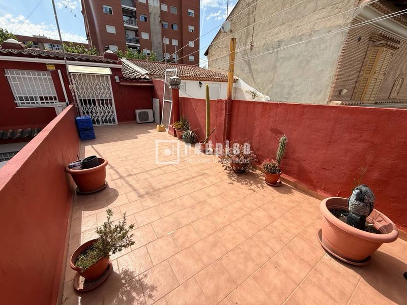 Foto 2cd3cf28-bfd0-4b7d-89d1-b08f6b95cb31. Casa a Malva Rosa Valencia