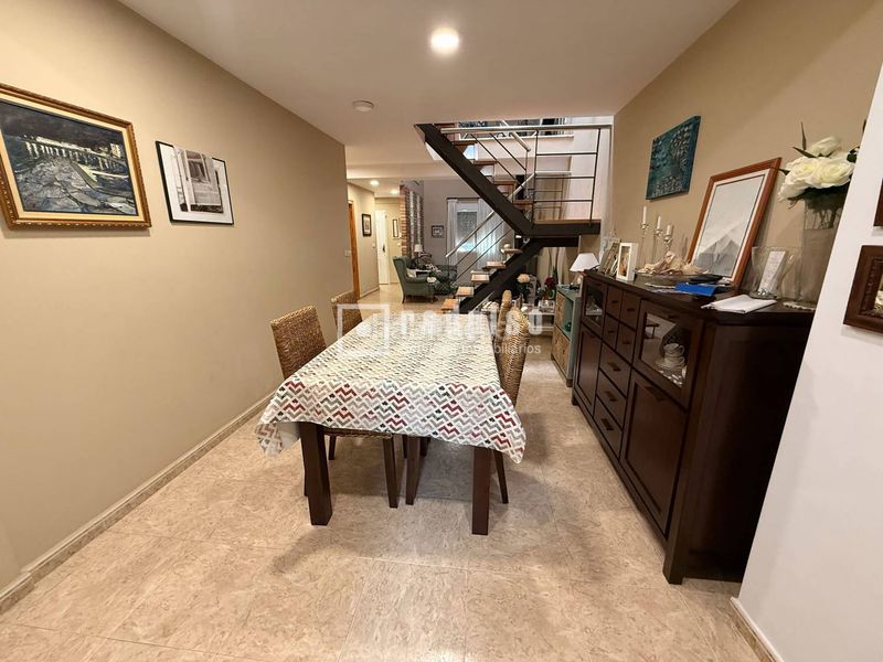 Foto 7cbf5508-f648-4cd4-8a27-105c2320d8a6. Casa a Malva Rosa Valencia