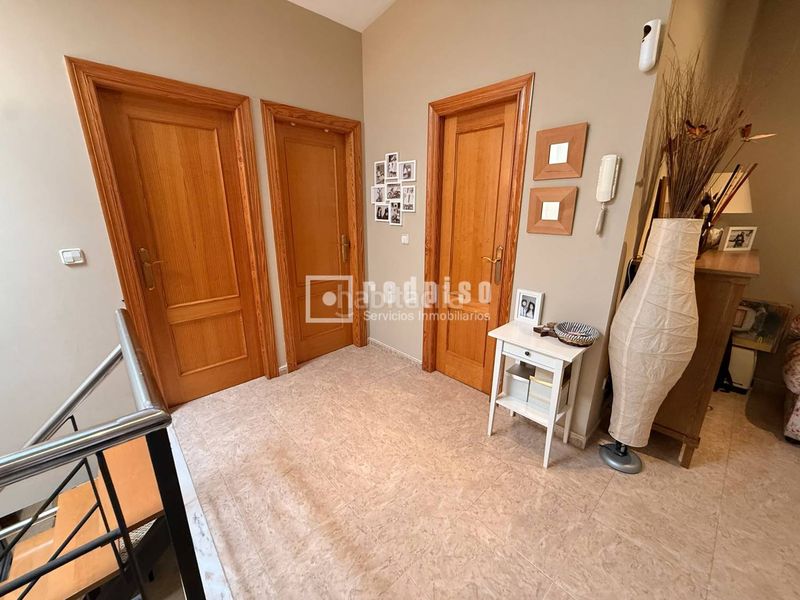 Foto bdafbeab-412c-4836-9045-fe990a14a3fd. Casa a Malva Rosa Valencia