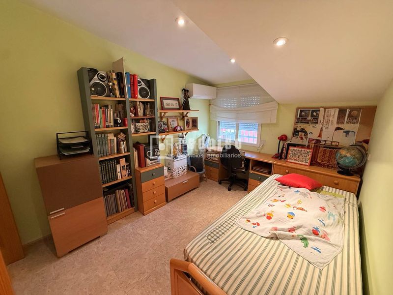 Foto be3b6b82-9dfc-4554-b9b3-7e11413a07b0. Casa a Malva Rosa Valencia