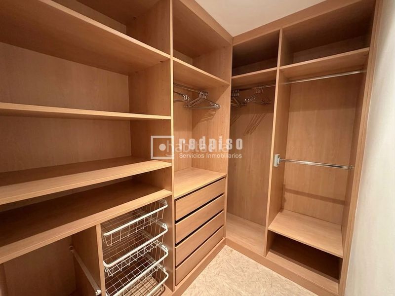 Foto e6f89dea-fdf4-40b0-9a5f-a18e3e216c45. Casa a Malva Rosa Valencia