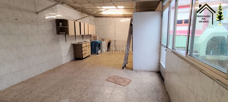 Foto 105803c6-13bd-4e89-a079-50cef387ec7b. Casa amb aparcament a Darbo Cangas