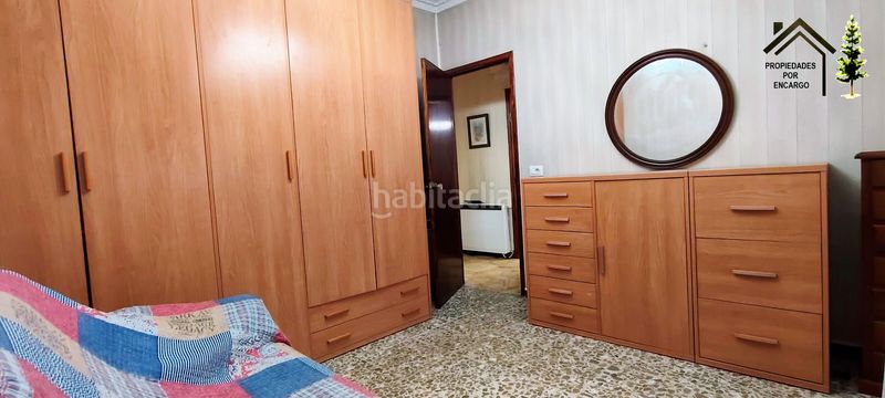 Foto 25156e52-d414-4b60-a7f4-3b39fc3fb648. Casa amb aparcament a Darbo Cangas