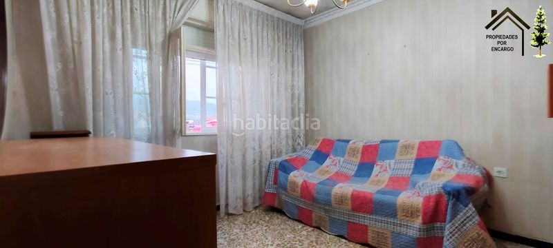 Foto 2520993e-ad58-4d37-9f95-bf2184301293. Casa amb aparcament a Darbo Cangas